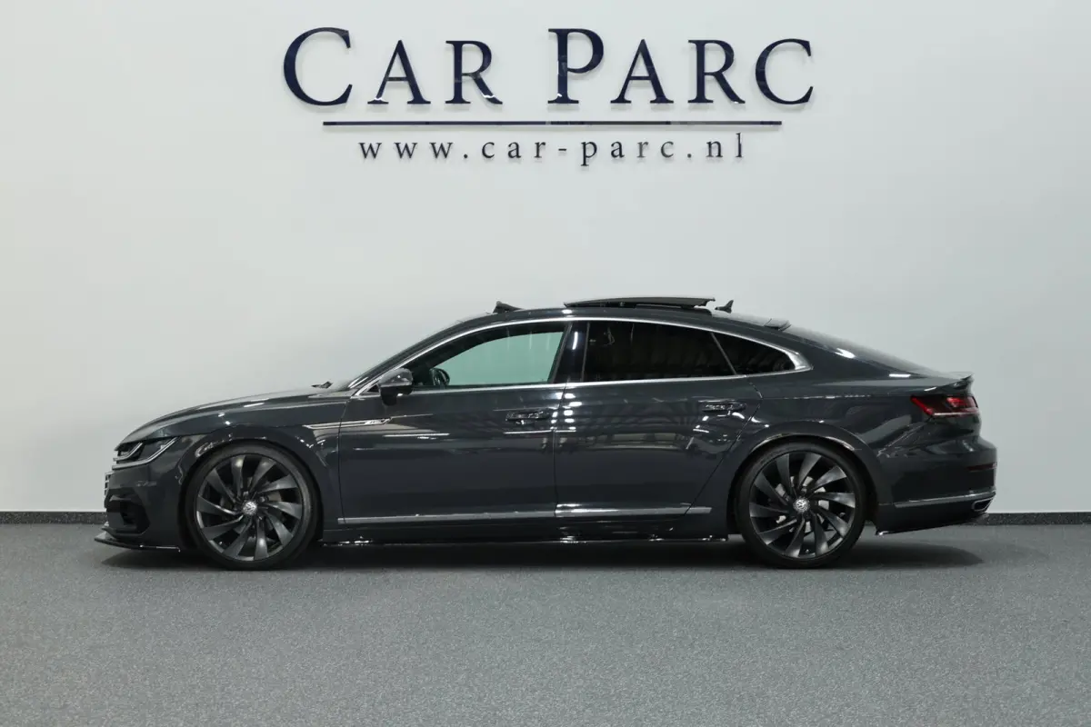 2.0 TSI 3x R-line MAXTON/VIRTUAL/SFEER/PANO/HAF LEER+ALCANTARA+MASSAGE/KEYLESS/20"/CAM/LINE/ACC/12 MDN GARANTIE!