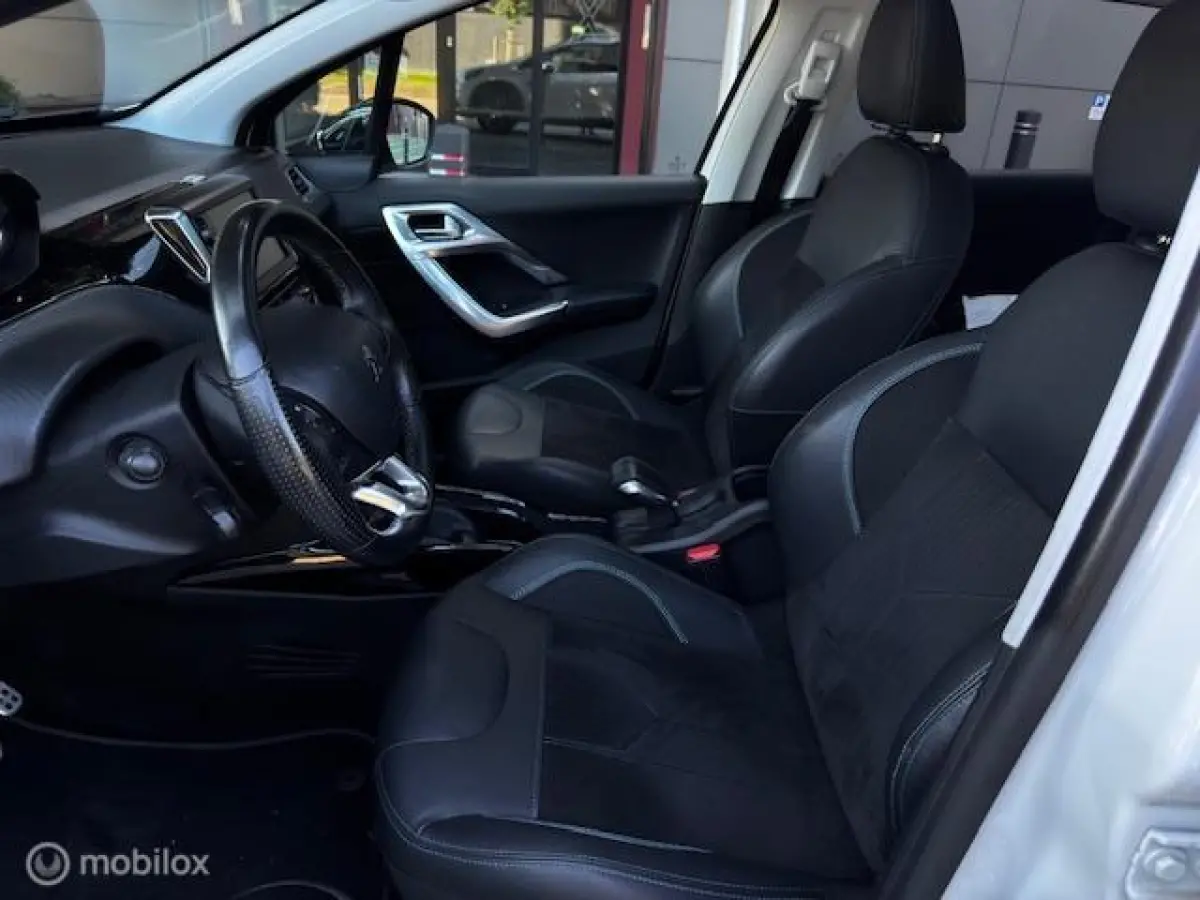 1.2 PureTech Crossway Aut. I Carplay I Pano