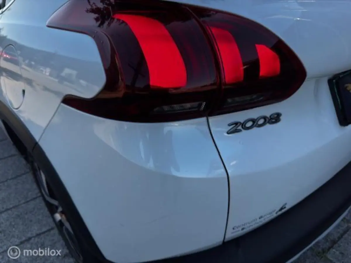 1.2 PureTech Crossway Aut. I Carplay I Pano