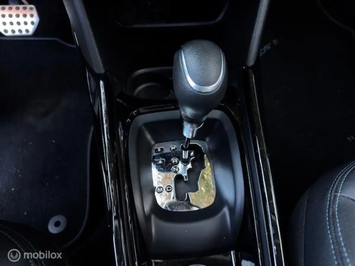 1.2 PureTech Crossway Aut. I Carplay I Pano