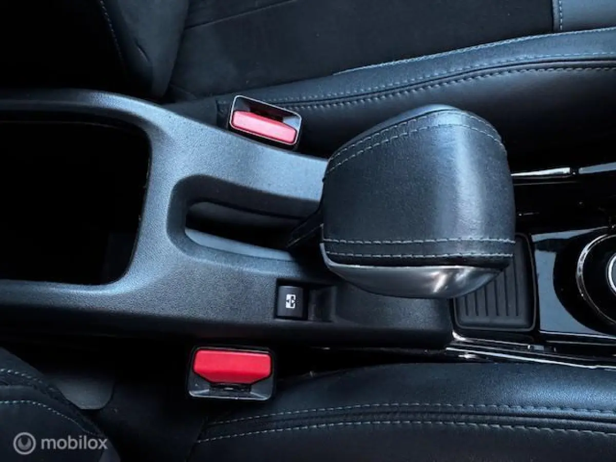 1.2 PureTech Crossway Aut. I Carplay I Pano