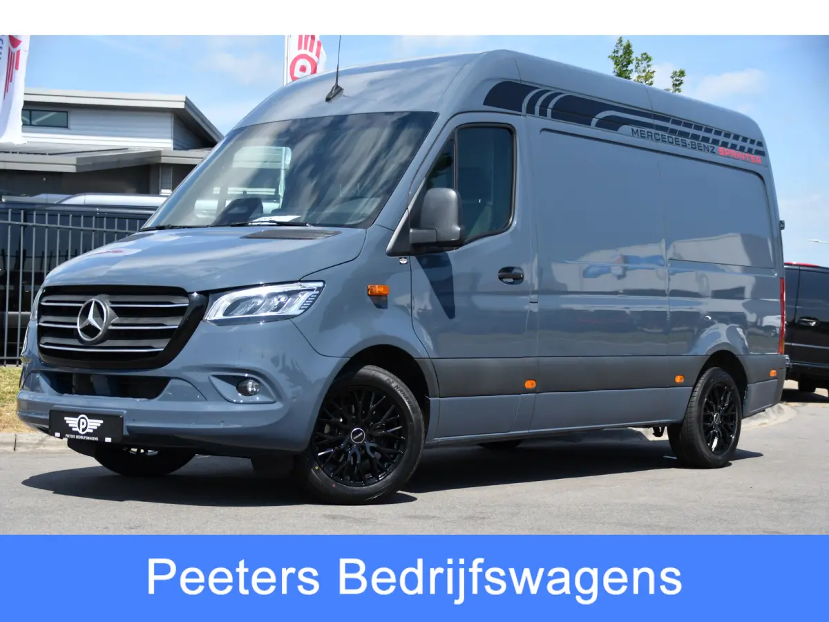 315 1.9 CDI L2 Pro PB Edition FACELIFT! Adaptieve Cruise, Camera, Carplay, LED, Automaat, 10,5'' Mbux, 150pk, Clima, binnenspiegel camera, Uniek!