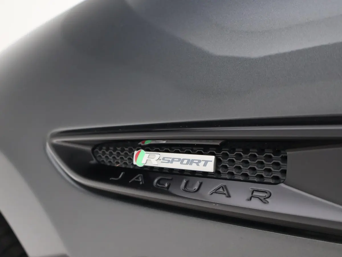 2.0T 250 PK AWD R-SPORT + PANORAMA | ADAPTIVE CC | MERIDIAN AUDIO | STOELVERW. V+A | CAMERA