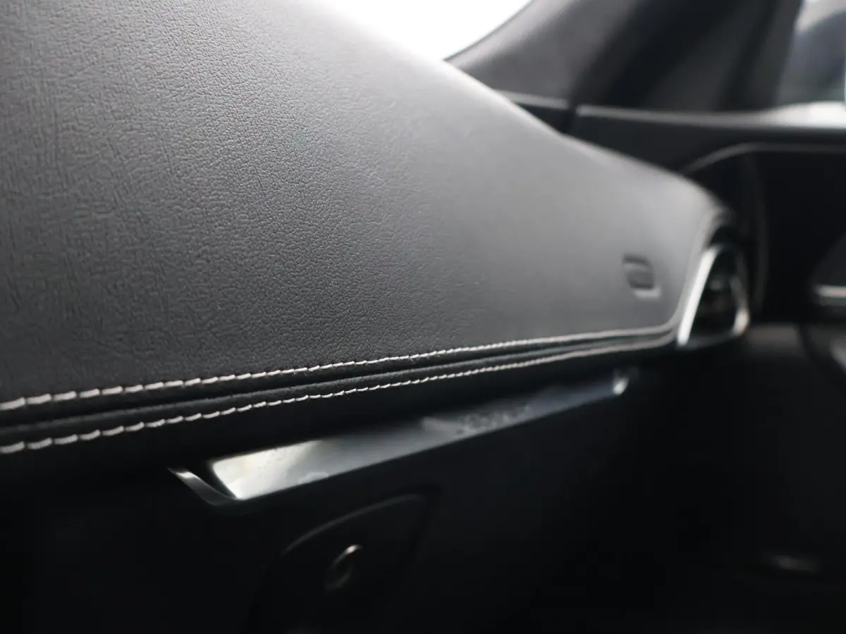 2.0T 250 PK AWD R-SPORT + PANORAMA | ADAPTIVE CC | MERIDIAN AUDIO | STOELVERW. V+A | CAMERA