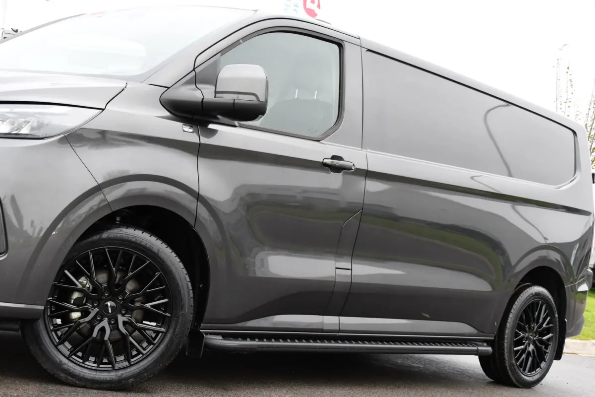 Cust. 340 L2H1 Limited 65 kWh PB Edition Virtual, Adaptieve Cruise, Camera, Carplay, Stoelverwarming, LED, 218pk, NAVI, Uniek!