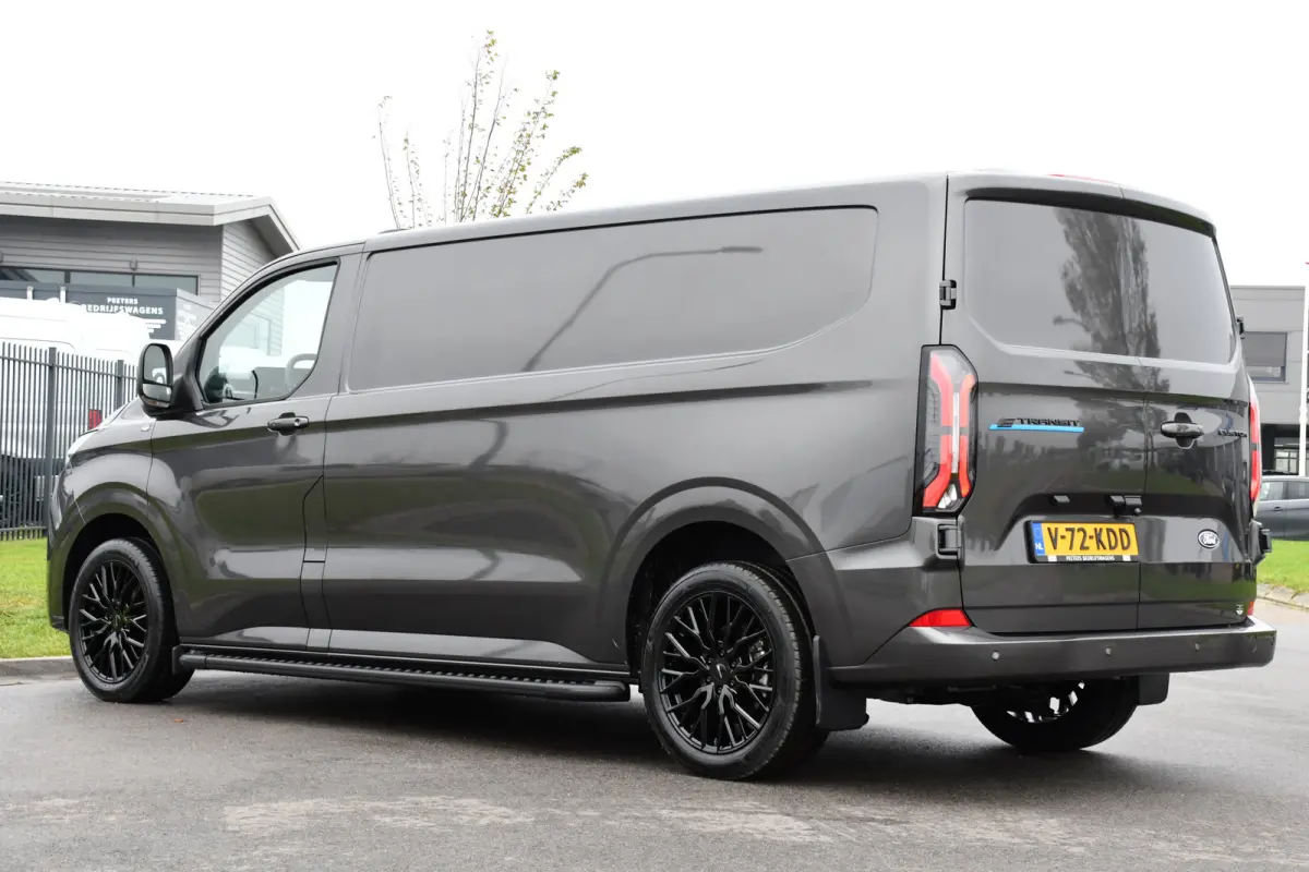 Cust. 340 L2H1 Limited 65 kWh PB Edition Virtual, Adaptieve Cruise, Camera, Carplay, Stoelverwarming, LED, 218pk, NAVI, Uniek!