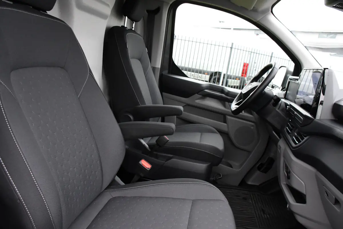 Cust. 340 L2H1 Limited 65 kWh PB Edition Virtual, Adaptieve Cruise, Camera, Carplay, Stoelverwarming, LED, 218pk, NAVI, Uniek!