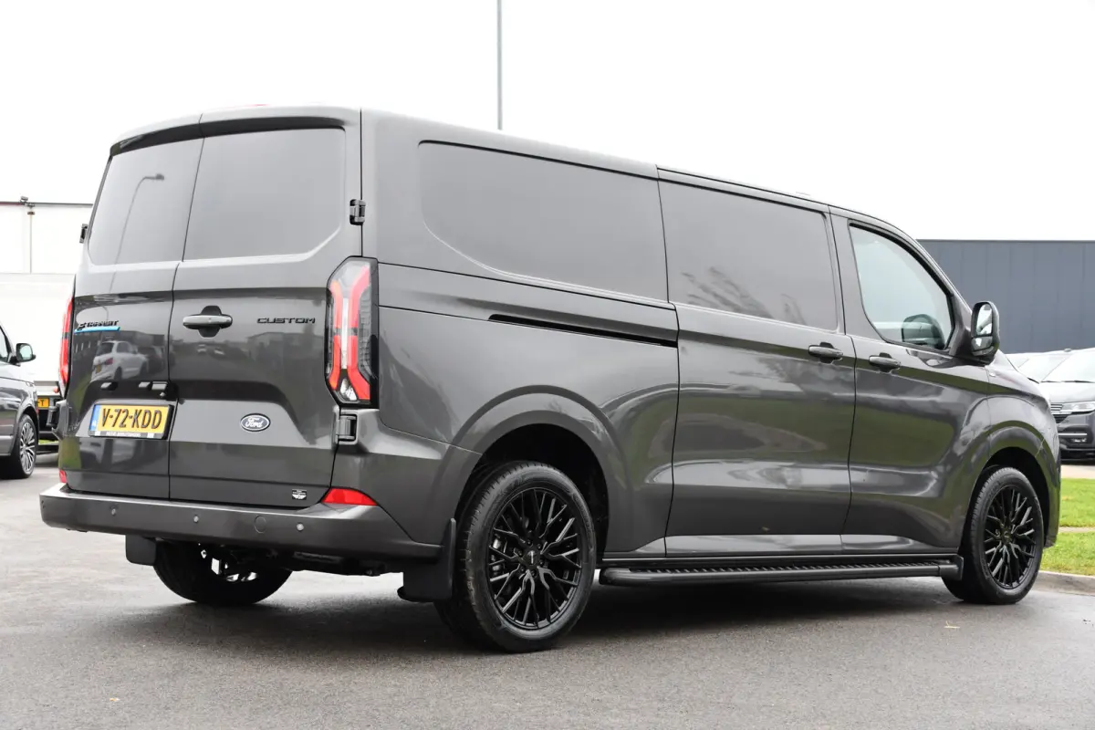 Cust. 340 L2H1 Limited 65 kWh PB Edition Virtual, Adaptieve Cruise, Camera, Carplay, Stoelverwarming, LED, 218pk, NAVI, Uniek!