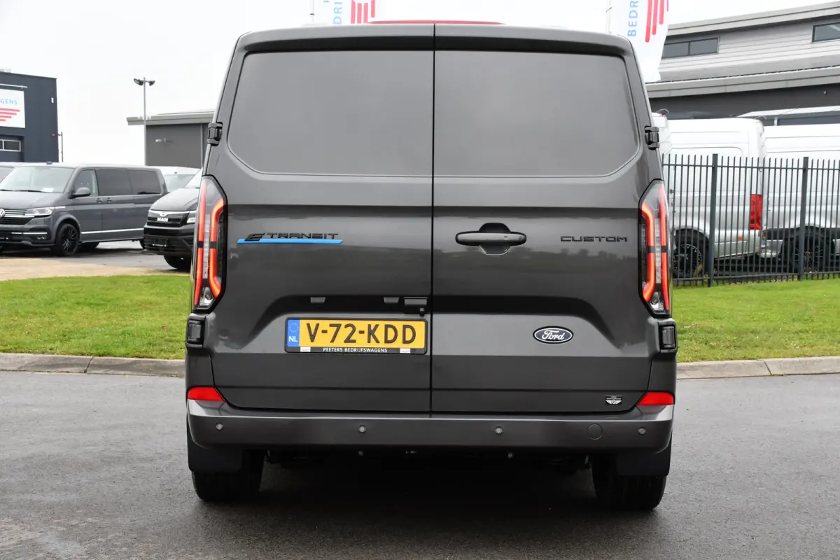 Cust. 340 L2H1 Limited 65 kWh PB Edition Virtual, Adaptieve Cruise, Camera, Carplay, Stoelverwarming, LED, 218pk, NAVI, Uniek!
