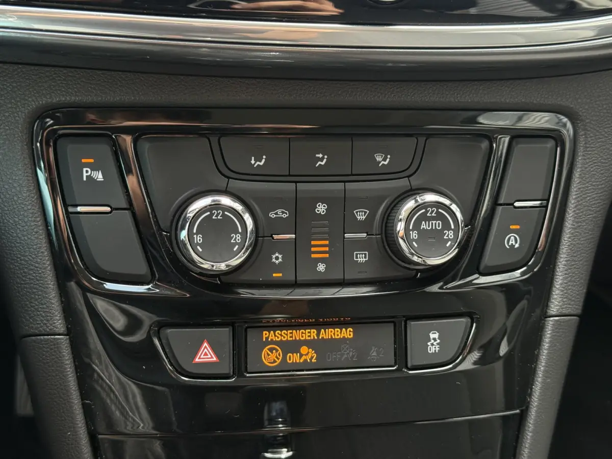 1.4 Turbo Innovation 1e Eigenaar|Navi|Camera|Carplay|Trekhaak|Airco|Cruise|PDC V+A|APK tot 02-2027