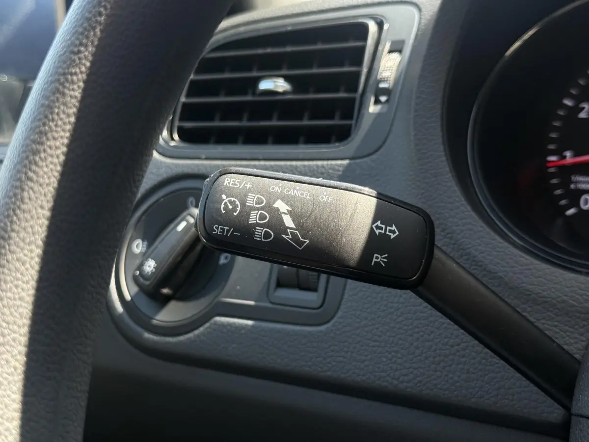 1.0 Comfortline Business R 1e Eigenaar|Navi|Carplay|Cruise|PDC V+A|Airco|LM Velgen|Elektr. Ramen|APK tot 03-2027