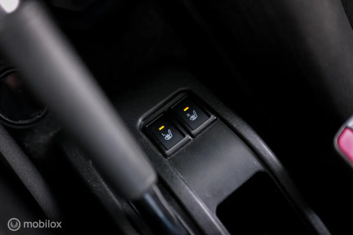 1.5 Comfort 4x4 | NL auto | NAP | 4 persoons | Stoelverwarming | Airco | BF Goodrich | Bluetooth | Rijklaar incl garantie |