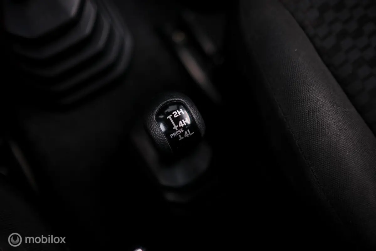 1.5 Comfort 4x4 | NL auto | NAP | 4 persoons | Stoelverwarming | Airco | BF Goodrich | Bluetooth | Rijklaar incl garantie |