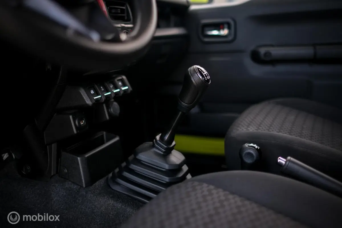 1.5 Comfort 4x4 | NL auto | NAP | 4 persoons | Stoelverwarming | Airco | BF Goodrich | Bluetooth | Rijklaar incl garantie |