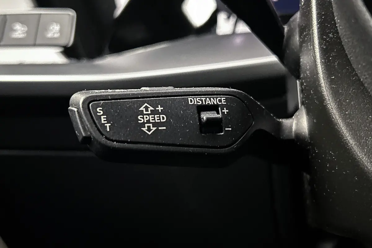 30 TFSI S-line | Digitaal display | Half leder | LED koplampen
