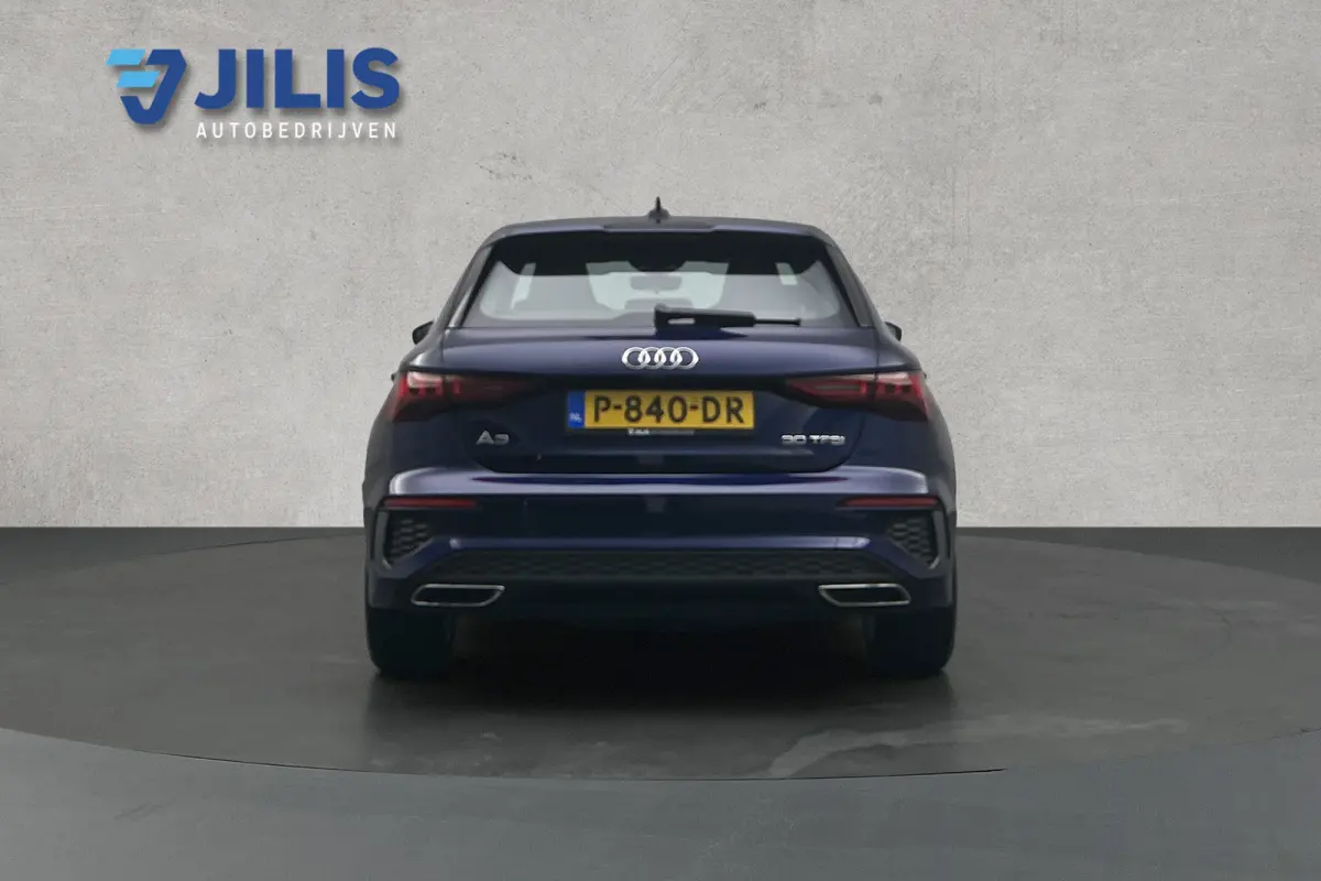 30 TFSI S-line | Digitaal display | Half leder | LED koplampen