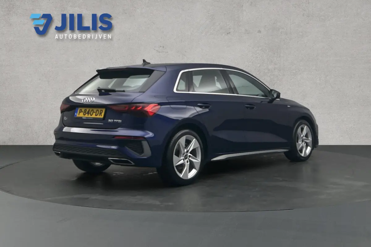 30 TFSI S-line | Digitaal display | Half leder | LED koplampen