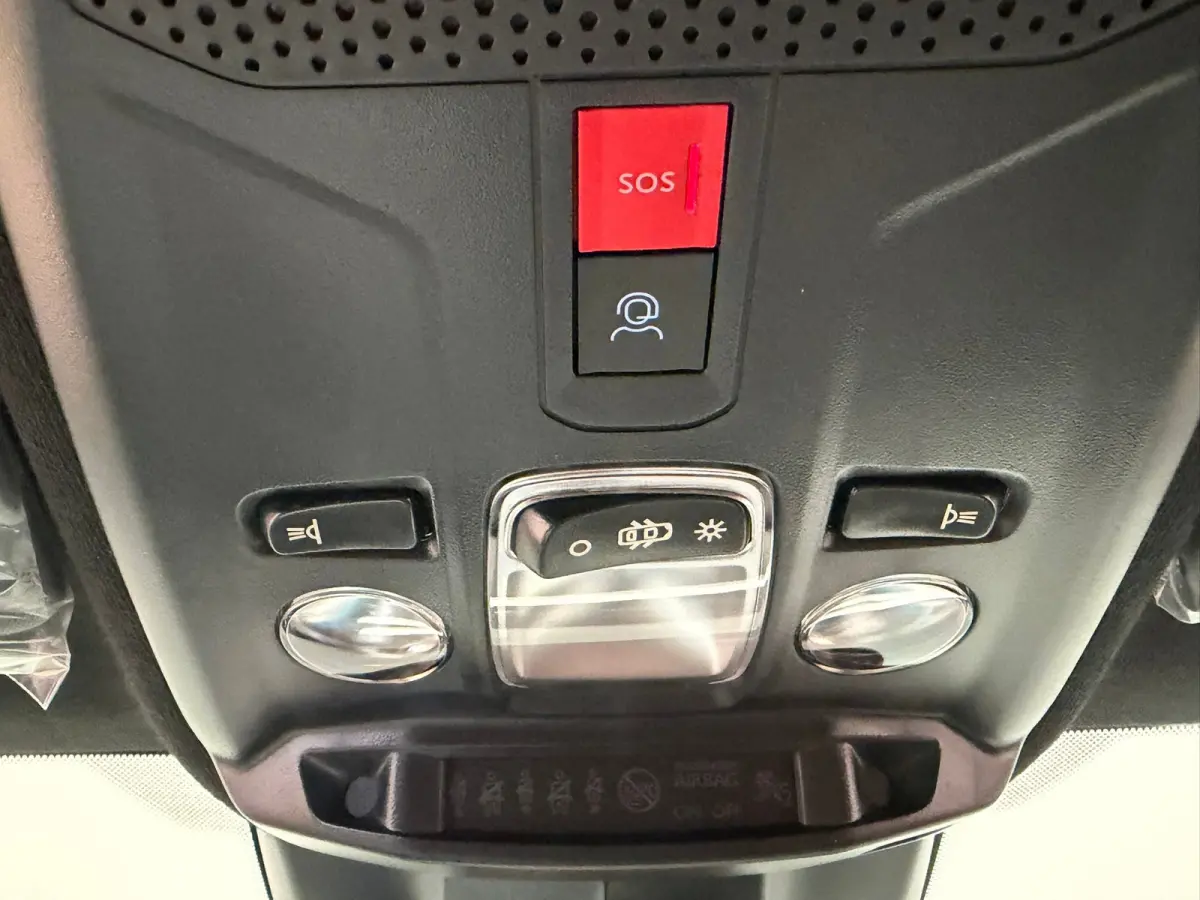 GS, (2026A) | Dode hoek waarschuwing | IntelliLux LED Matrix-verlichting, inclusief LED matrix koplampen met automatische niveauregeling, Automatisch grootlicht | LED koplampen met LED dagri