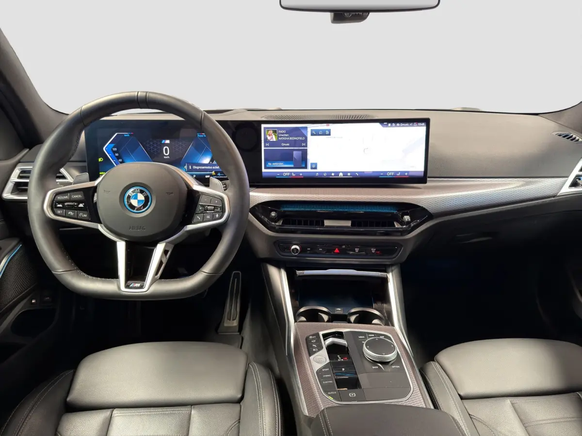 330e xDrive!|M-Sport|24mnd Gar|360|Memory|HUD|Keyless|ACC