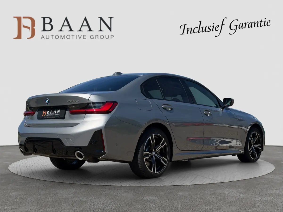 330e xDrive!|M-Sport|24mnd Gar|360|Memory|HUD|Keyless|ACC