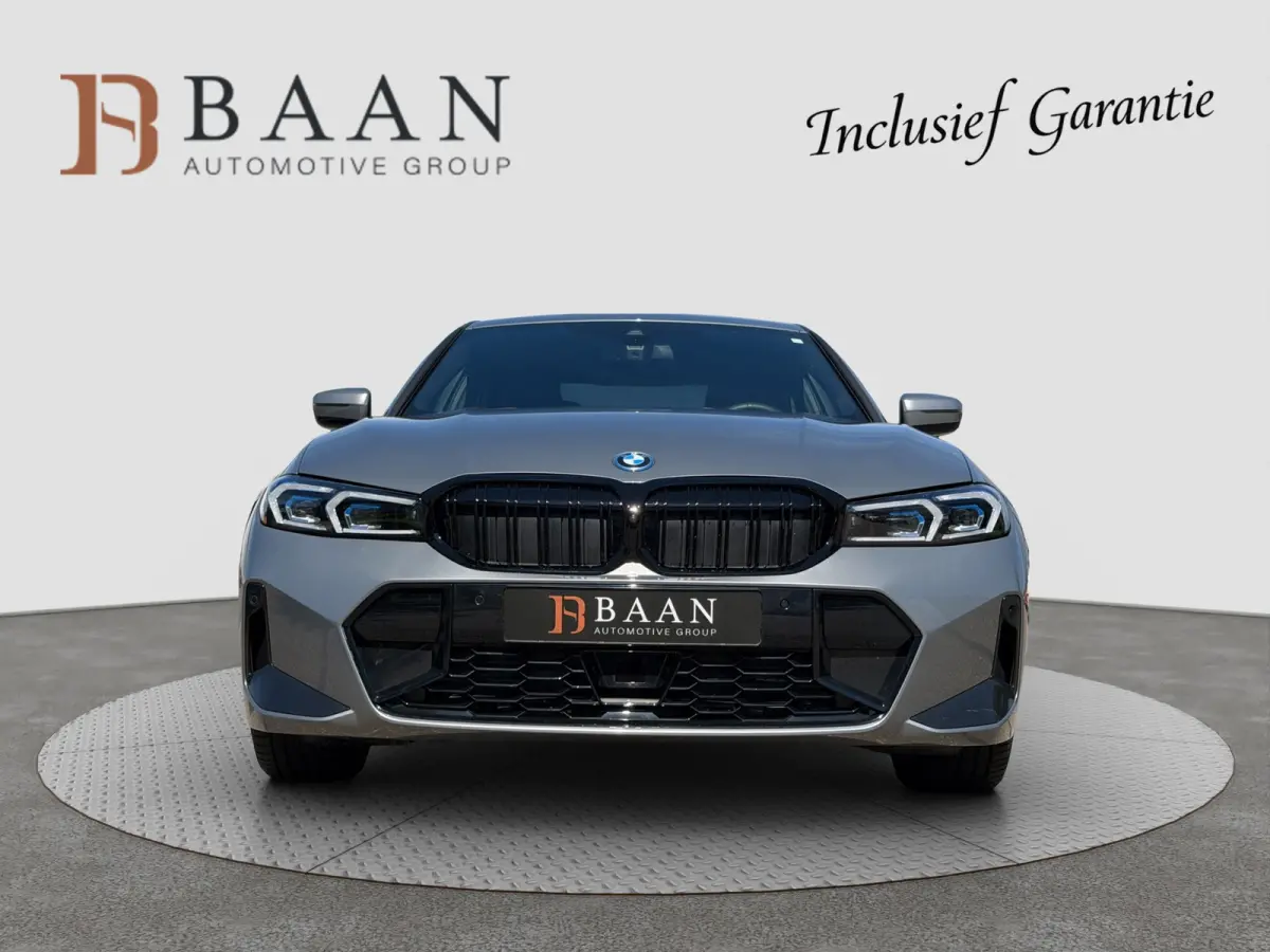 330e xDrive!|M-Sport|24mnd Gar|360|Memory|HUD|Keyless|ACC