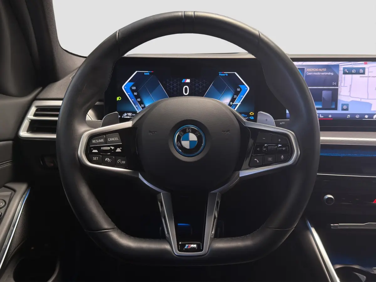 330e xDrive!|M-Sport|24mnd Gar|360|Memory|HUD|Keyless|ACC