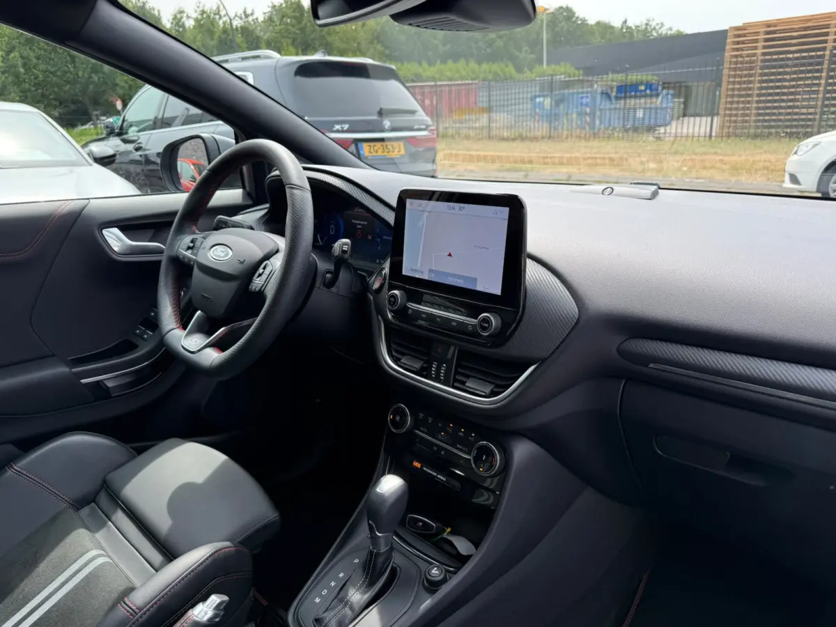 1.0 EcoBoost ST-X | AUTOMAAT | PANO DAK | 3/6/12 MND GARANTIE | NAVI | ACC | PDC | LANE ASSIST |