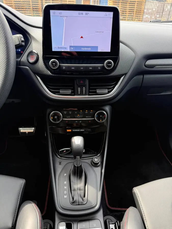 1.0 EcoBoost ST-X | AUTOMAAT | PANO DAK | 3/6/12 MND GARANTIE | NAVI | ACC | PDC | LANE ASSIST |