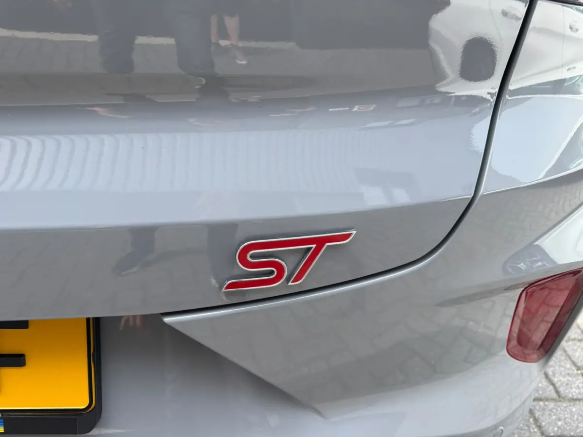 1.0 EcoBoost ST-X | AUTOMAAT | PANO DAK | 3/6/12 MND GARANTIE | NAVI | ACC | PDC | LANE ASSIST |
