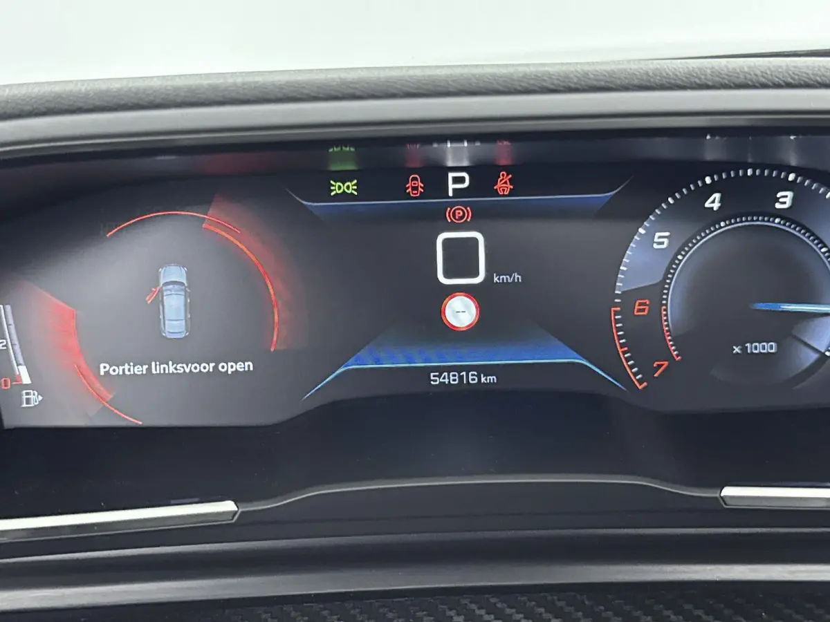 130 pk Automaat GT | Schuif/Kantel Dak | Carplay | Camera | Dodehoek Bewaking | Cruis Control Adaptieve | Voor Stoelen Verwarmd