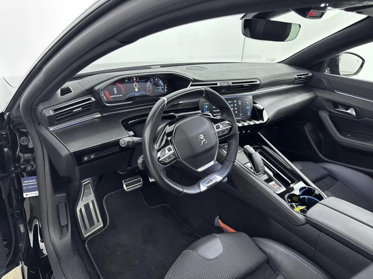 130 pk Automaat GT | Schuif/Kantel Dak | Carplay | Camera | Dodehoek Bewaking | Cruis Control Adaptieve | Voor Stoelen Verwarmd