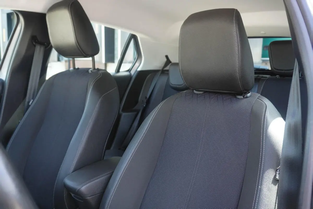 1.2 102pk GS Line | Cruise Control | Climate Control | Camera | Digitaal Dash