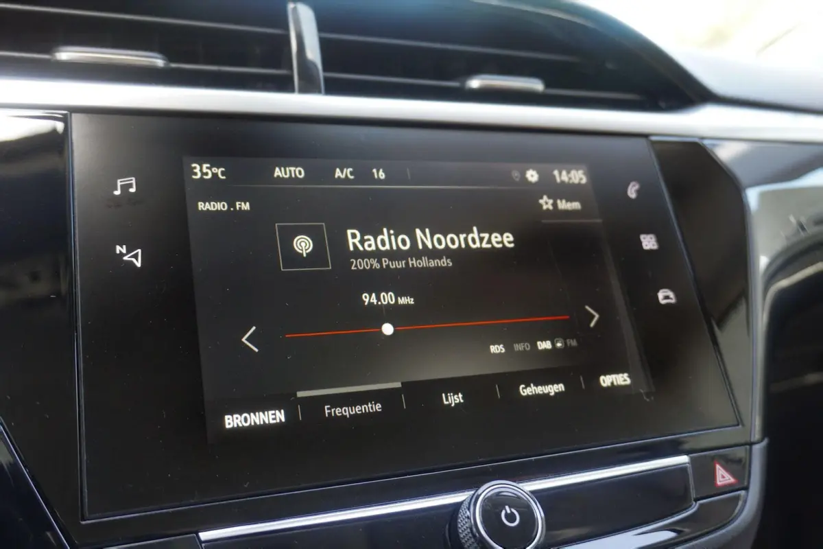 1.2 102pk GS Line | Cruise Control | Climate Control | Camera | Digitaal Dash