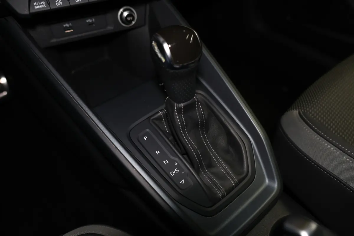 30 TFSI Advanced S LINE epic AUTOM AAT CARPLAY VIRTUAL CRUISE "19