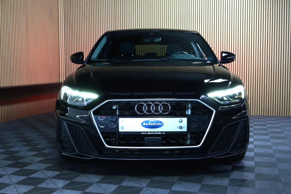 30 TFSI Advanced S LINE epic AUTOM AAT CARPLAY VIRTUAL CRUISE "19