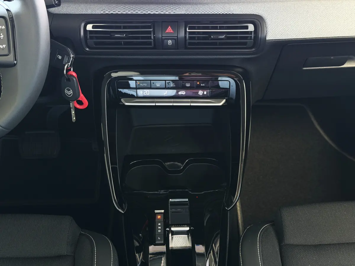 Hybrid 145pk e-DCS6 MAX | Nieuwste model | Navi | Camera | CarPlay/Android Auto | Fabrieksgarantie ✅