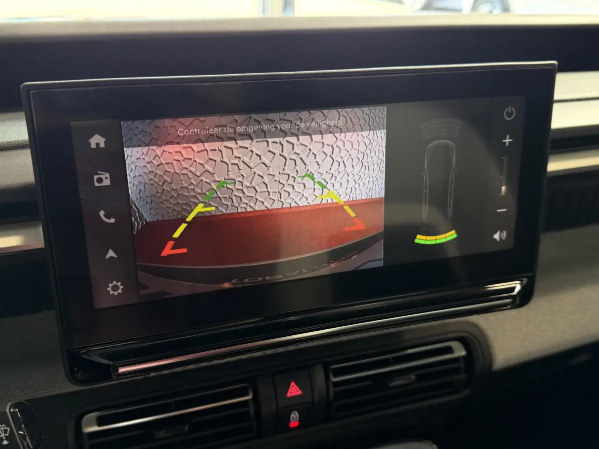 Hybrid 145pk e-DCS6 MAX | Nieuwste model | Navi | Camera | CarPlay/Android Auto | Fabrieksgarantie ✅