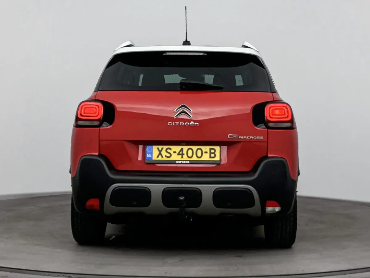 1.2 PureTech S&S Feel | Trekhaak | Navigatie| Parkeersensoren | Cruise Controle | Apple Carplay |