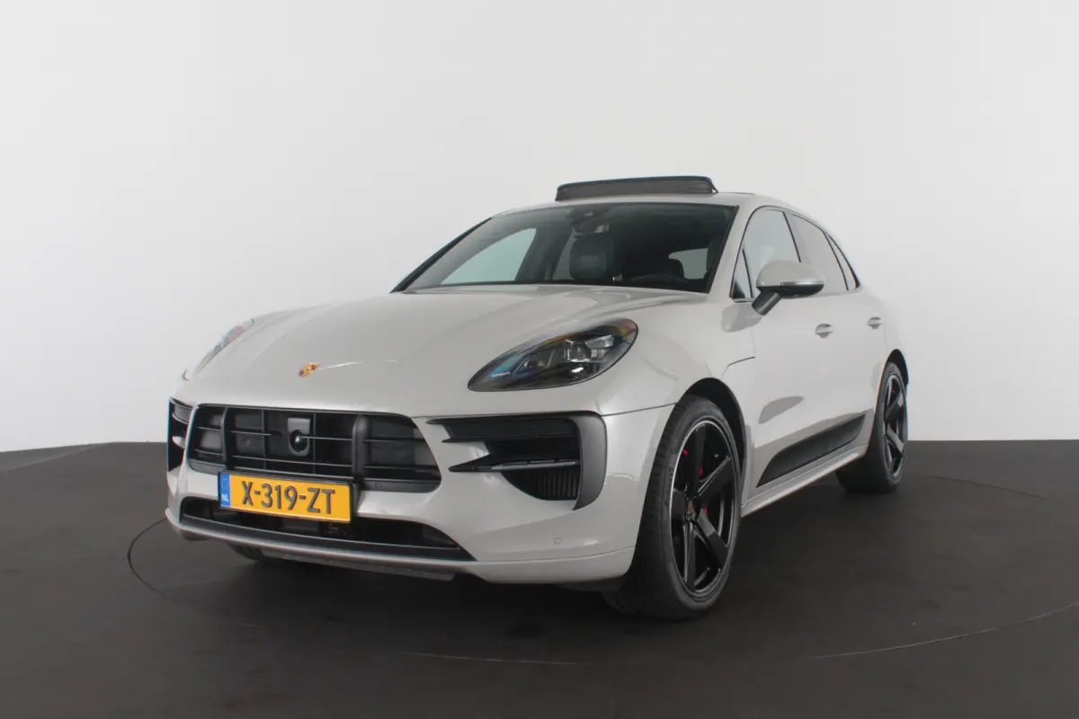 2.9 GTS > Pano.schuif/Sport-chrono/Luchtvering/21inch