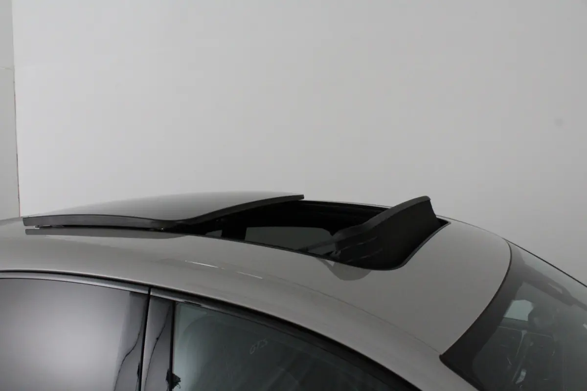 2.9 GTS > Pano.schuif/Sport-chrono/Luchtvering/21inch
