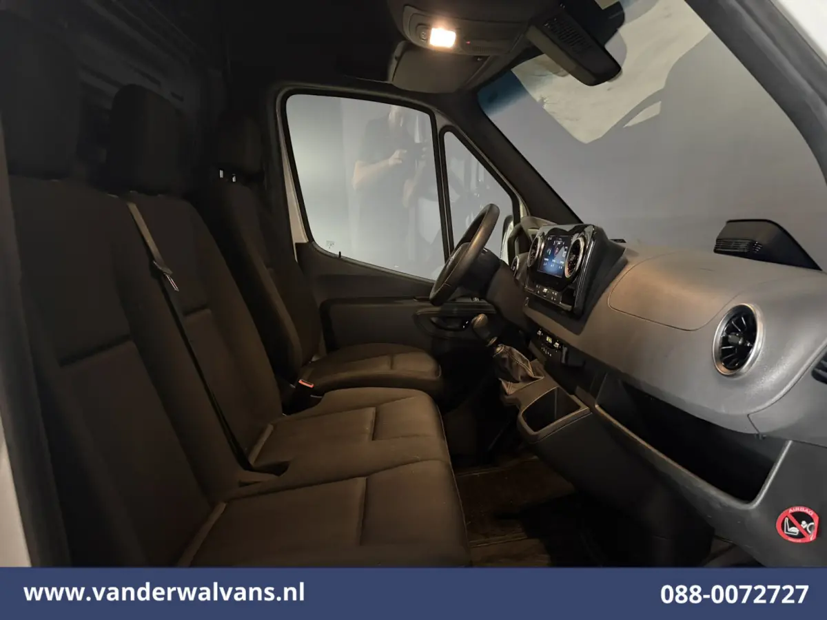 311 CDI L2H2 2025 model Euro6 Airco | XXL MBUX | Apple Carplay | Camera | Adaptieve Cruisecontrol Bijrijdersbank
