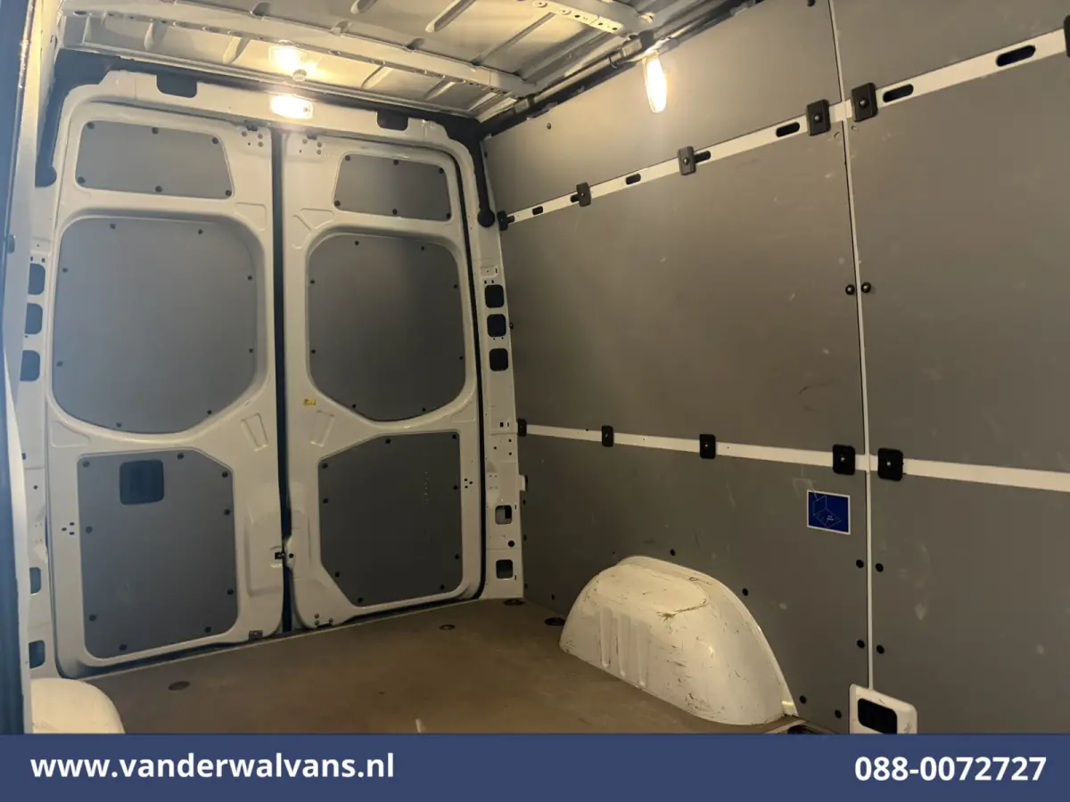 311 CDI L2H2 2025 model Euro6 Airco | XXL MBUX | Apple Carplay | Camera | Adaptieve Cruisecontrol Bijrijdersbank