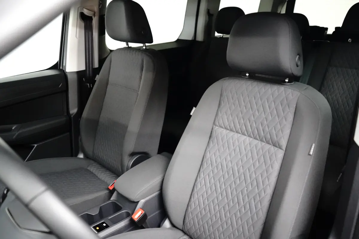 Maxi 1.5 eHybrid 150PK DSG-6 Life | 7 ZITS | NAVI BY APP | STOELVERW. | WINTERPAKKET | NIEUWSTAAT!