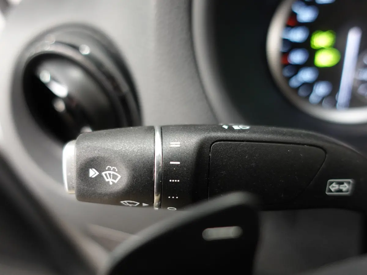 Lang 66 kWh Automaat Airco Cruise Leder Camera Navigatie
