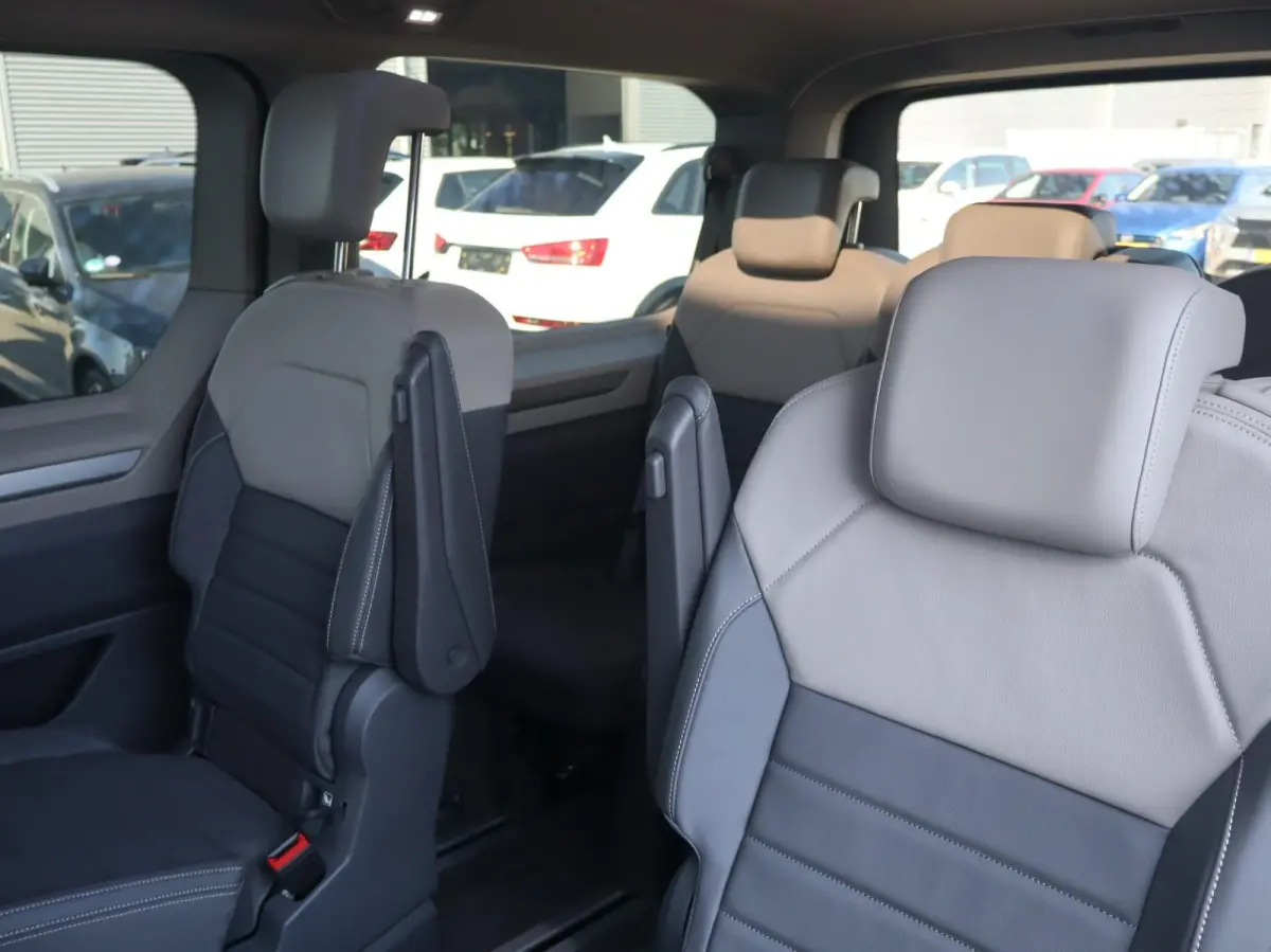 1.5 eHybrid 245 L2 Bulli Edition 4Motion | Trekhaak | 360 Camera | Harman Kardon Audio