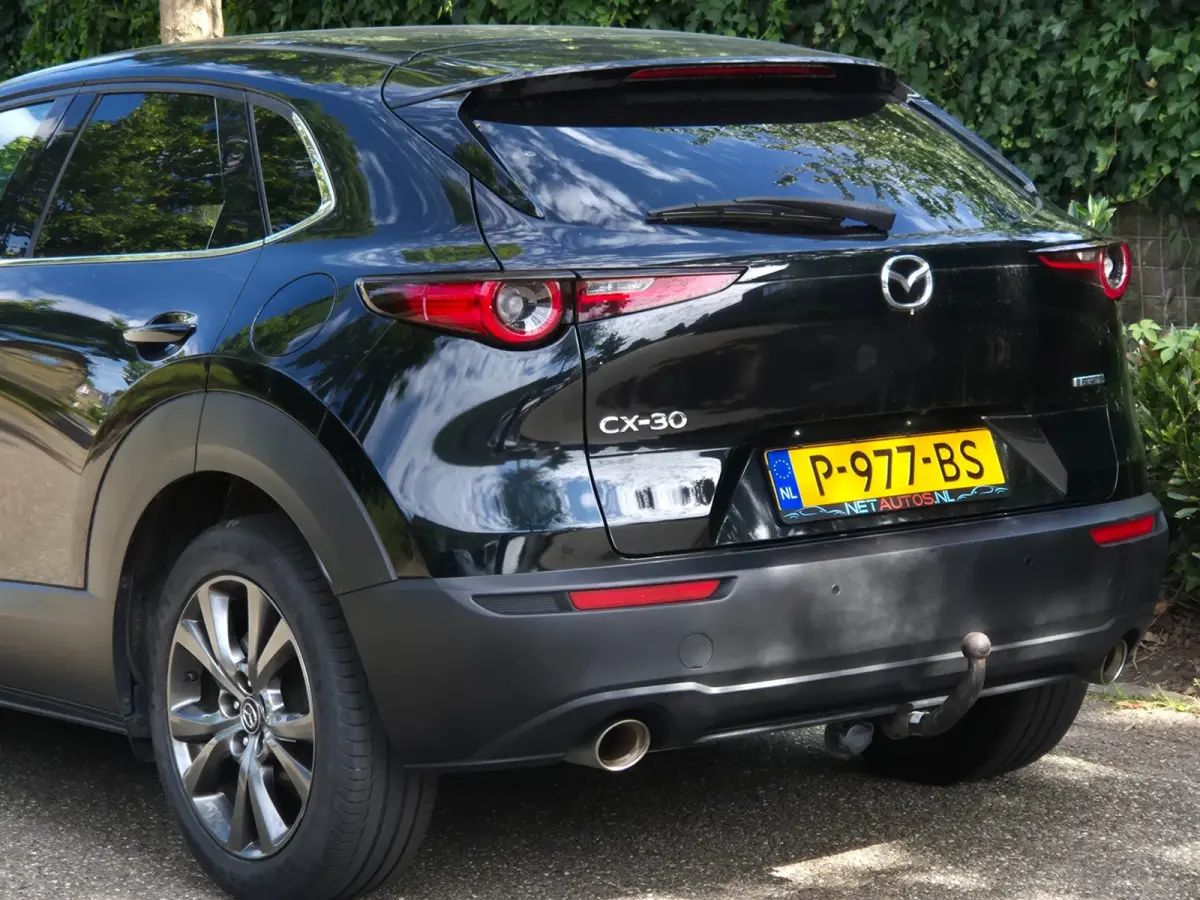 2.0 LUXURY e-SkyActiv-X M Hybrid Luxury BOSE Geluid 1e Eigenaar NL NAP Navi Dode hoek Trekhaak volle optielijst