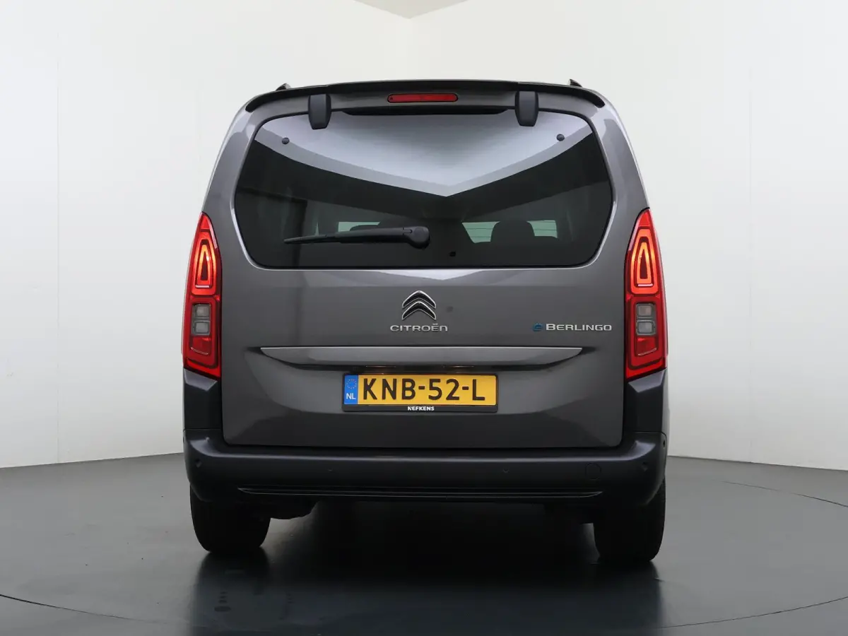 Shine 50 kWh 136pk Automaat | Accu 90% | Navigatie | Camera achter | Keyless start | Automatische airco | Head-up display | Cruise control | Apple Carplay en Android auto