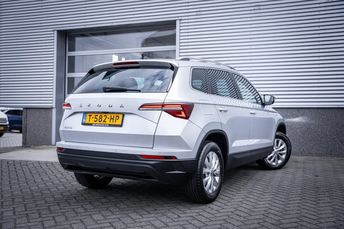 1.0 TSI Business Edition | Achteruitrijcamera | Apple Carplay/Android Auto|telefoonintegratie premium | Extra getint glas