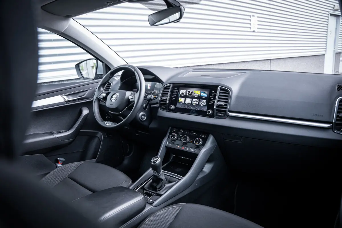 1.0 TSI Business Edition | Achteruitrijcamera | Apple Carplay/Android Auto|telefoonintegratie premium | Extra getint glas