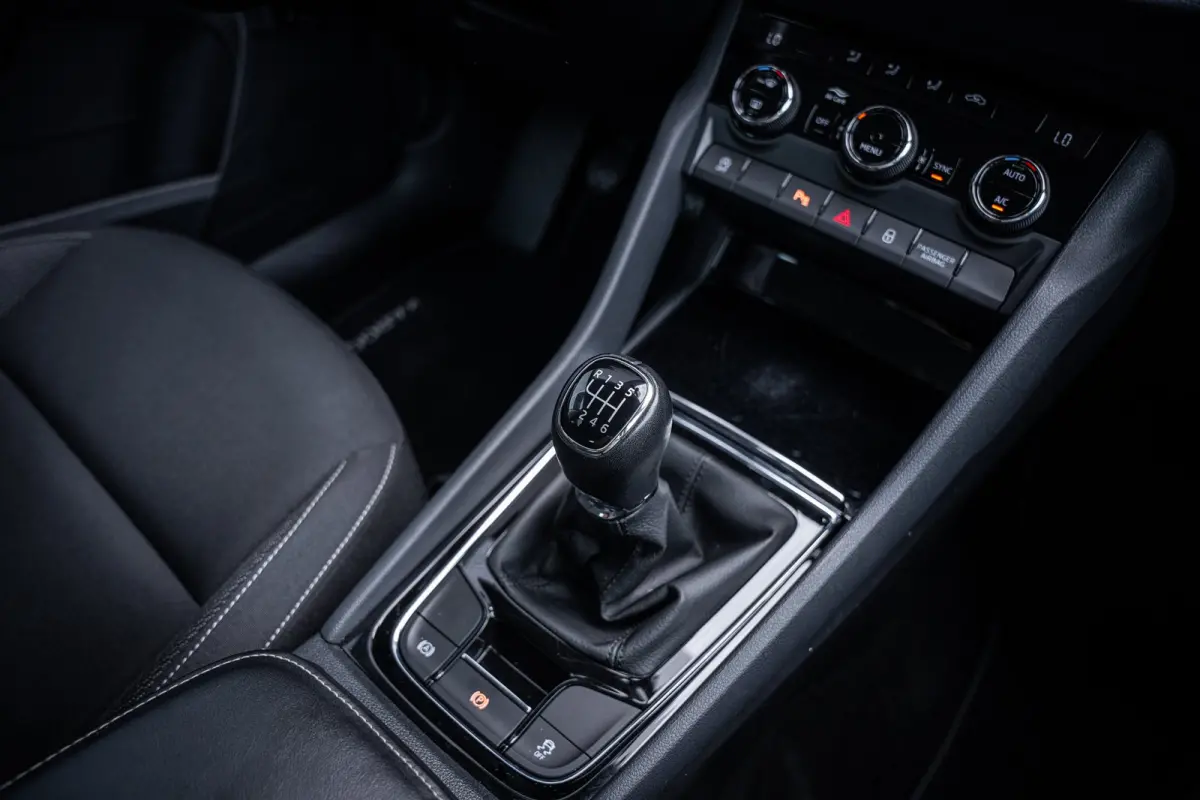 1.0 TSI Business Edition | Achteruitrijcamera | Apple Carplay/Android Auto|telefoonintegratie premium | Extra getint glas